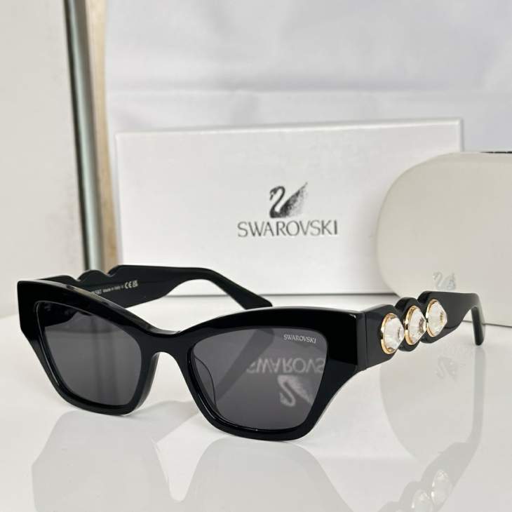 Picture of Swarovski Sunglasses _SKUfw79477636fw